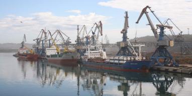 Грузооборот морских портов Дальневосточного бассейна за 6 месяцев 2016 г. вырос на 9,5%